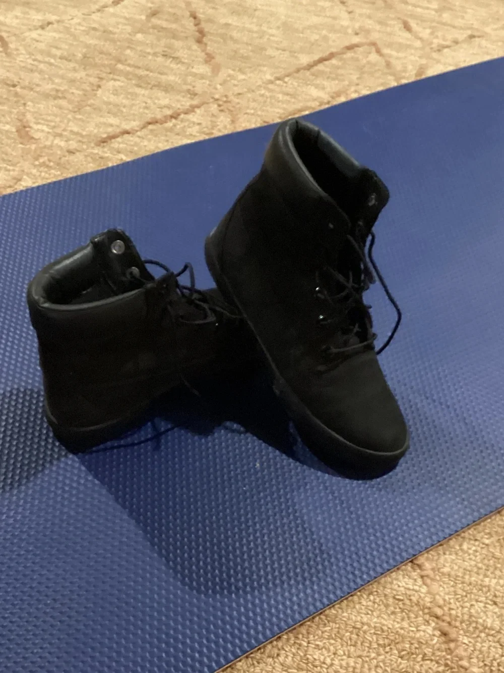 Timberland Women’s Black Suede Chukka Boots